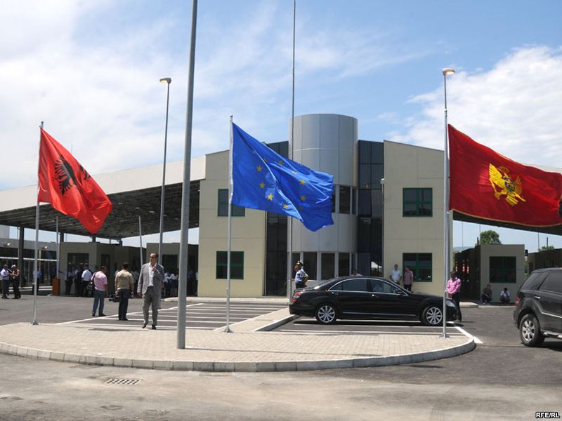 Dva stranca uhapšena na Sukobinu zbog falsifikovanih vozačkih dozvola