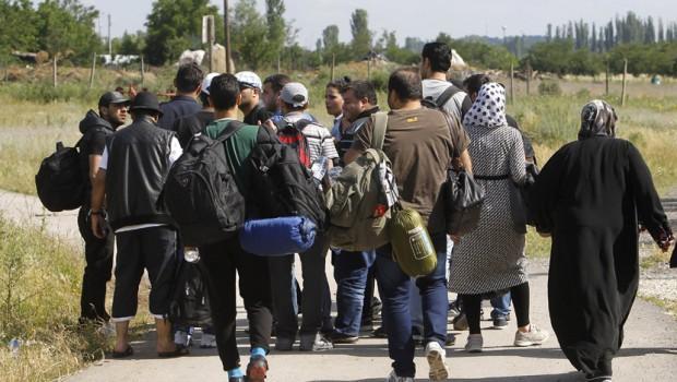 migranti-emigranti-imigranti-izbeglice-8-620x350.jpg