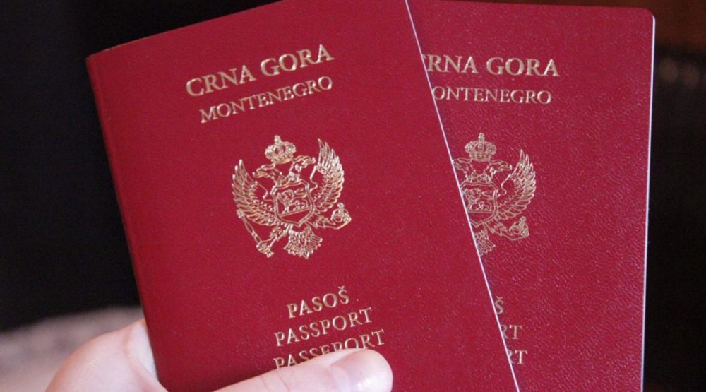 Montenegrin passport for development projects only CdM