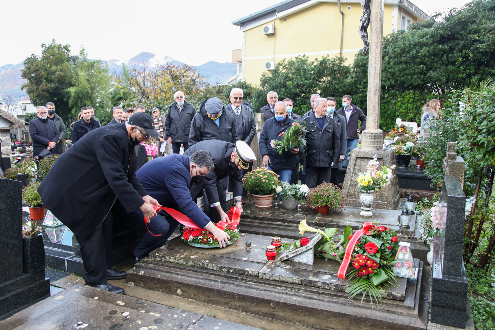 Polaganje vijenca u Donjoj Lastvi