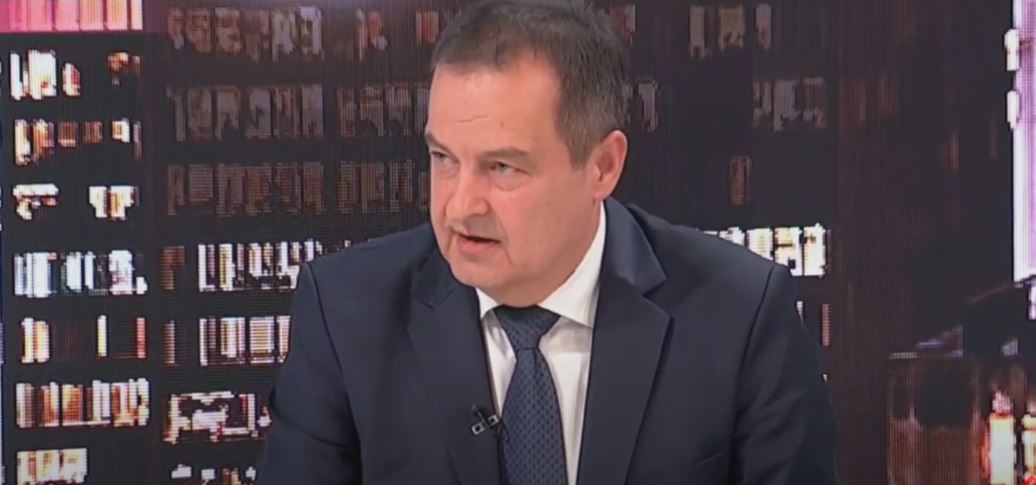 Srbija uputila protestnu notu hrvatskoj ambasadi zbog paljenja lutke sa Vučićevim likom