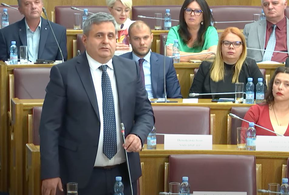 Slaven Radunović