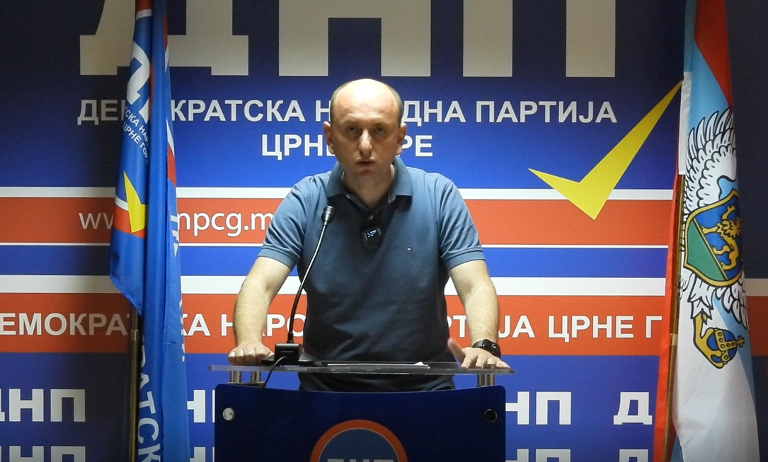 Milan Knežević (Print screen)