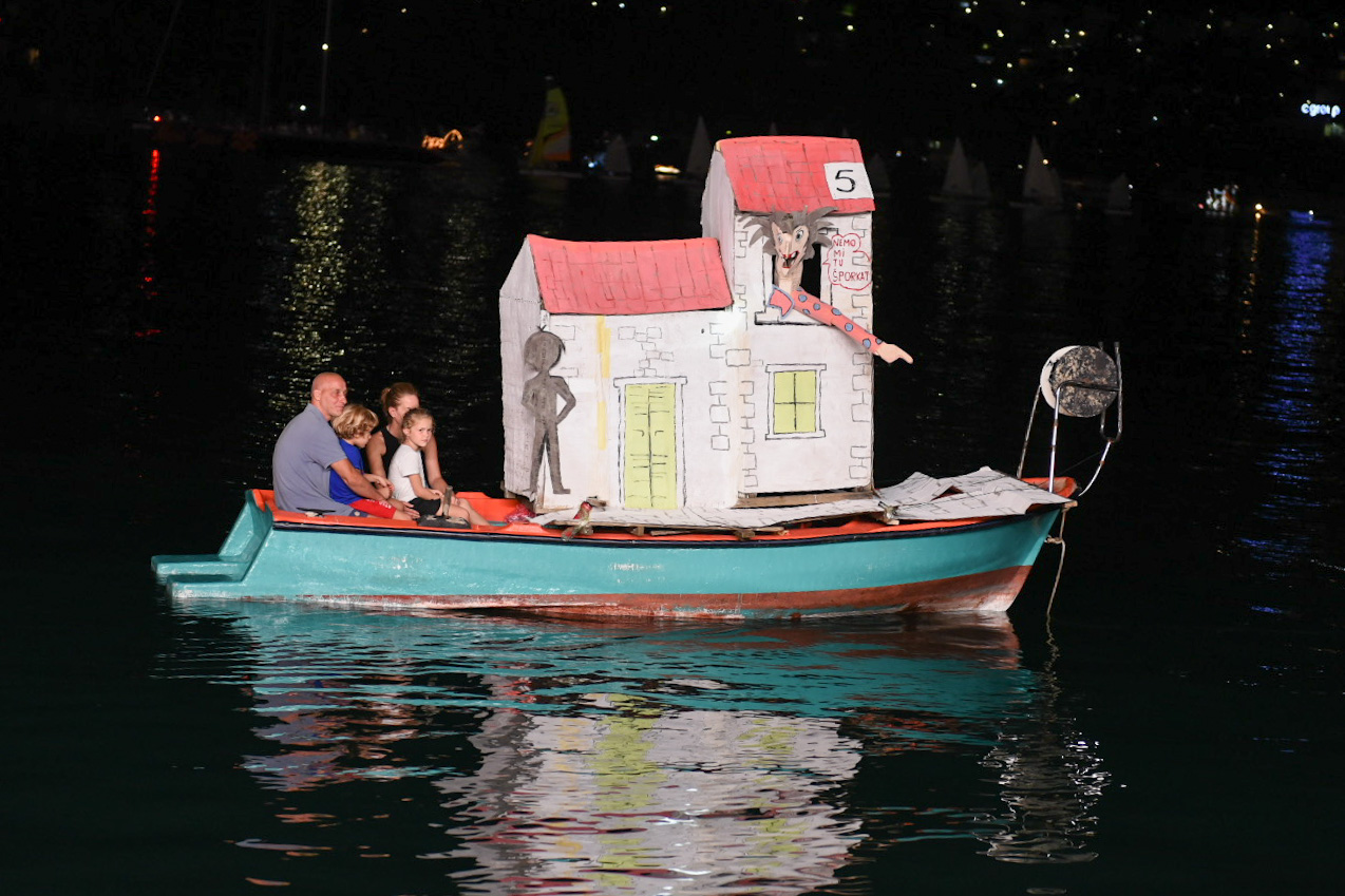 Trećeplasirana barka