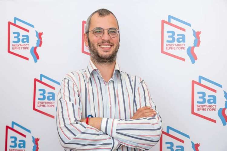 Spasoje Tomić