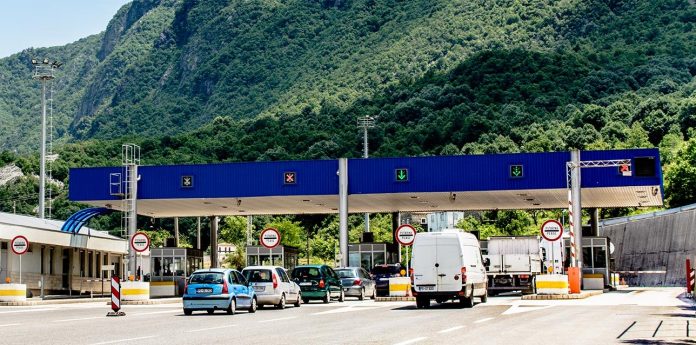 Pratite na CdM-u: Ima li gužve na graničnim prelazima, auto-putu i tunelu Sozina