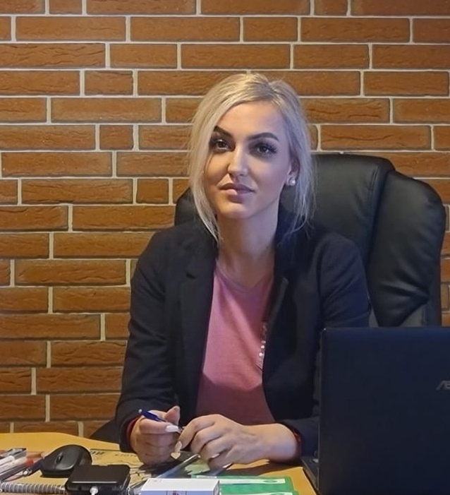 Emina M. Ličina