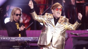Elton Džon; Foto: EPA-EFE/ADAM VAUGHAN