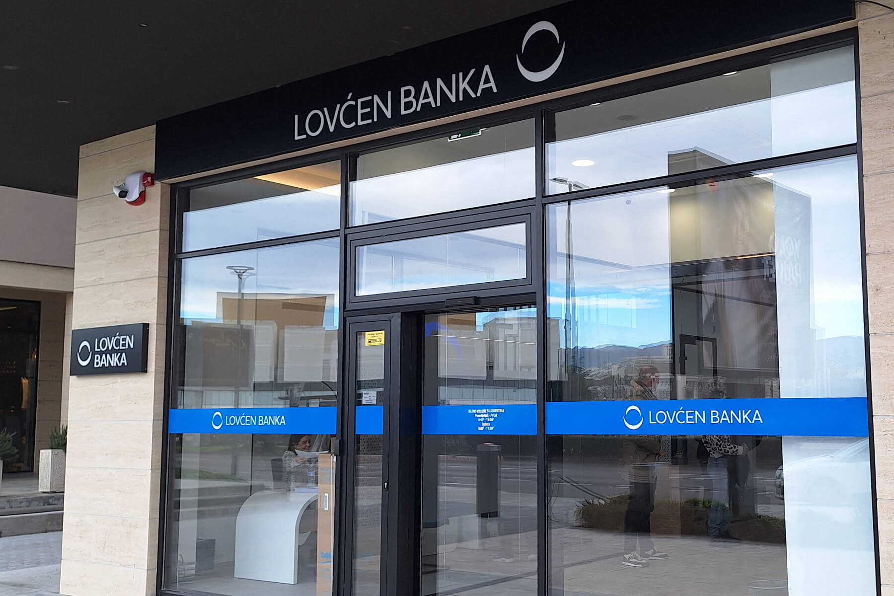 Foto: Lovćen banka