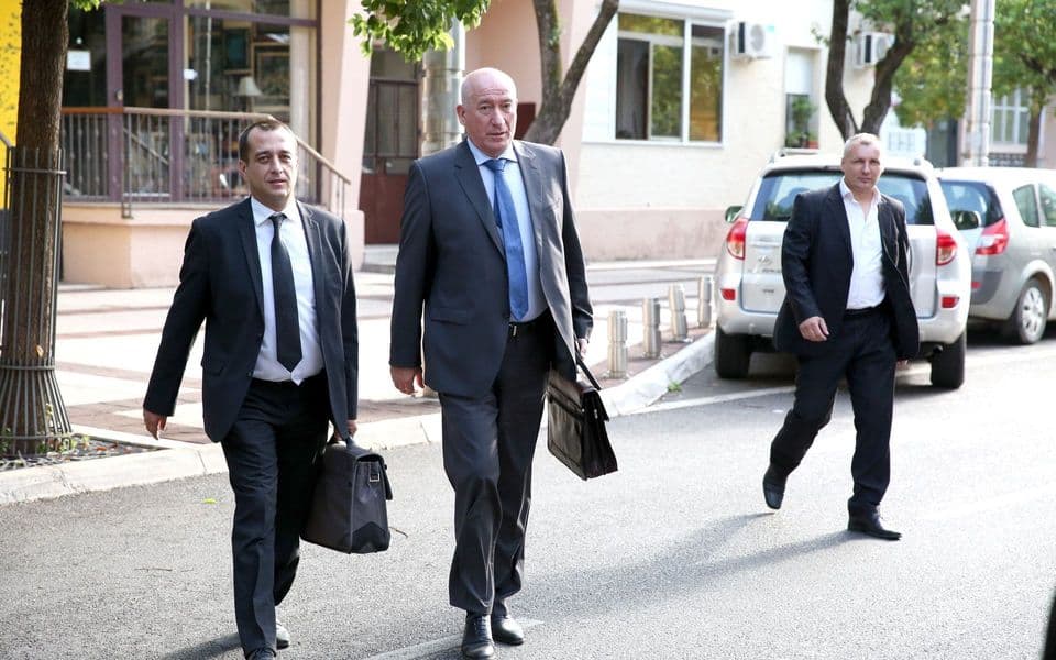 Slučaj “državni udar”: SDT optužuje Katnića i Čađenovića da su planirali svjedočenje Asada uz obećanje ukidanja potjernice