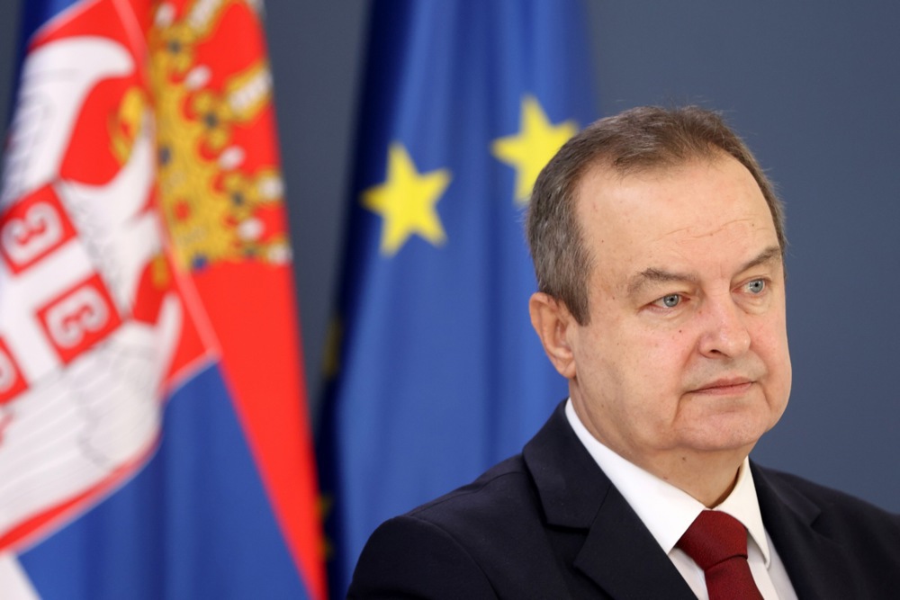 Dačić: Novi zakon o oružju donosi se zbog veće bezbjednosti