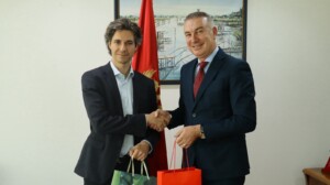 Đeka i Mesec