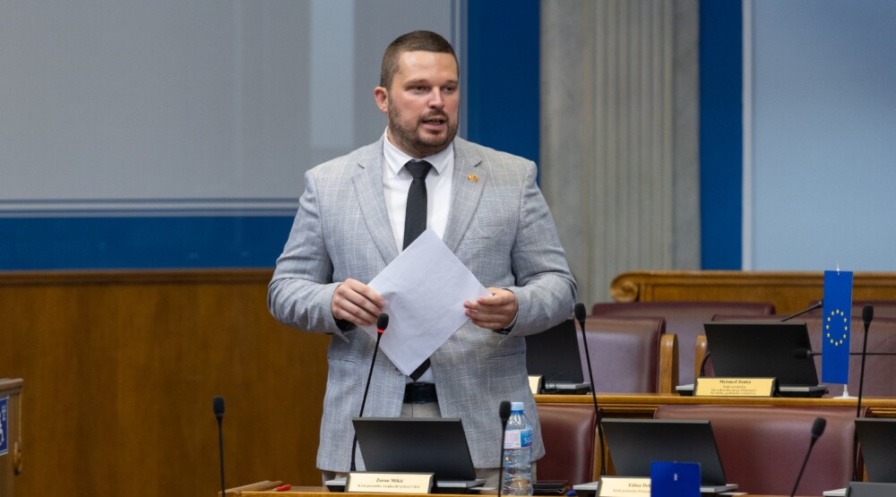 Zoran Mikić
