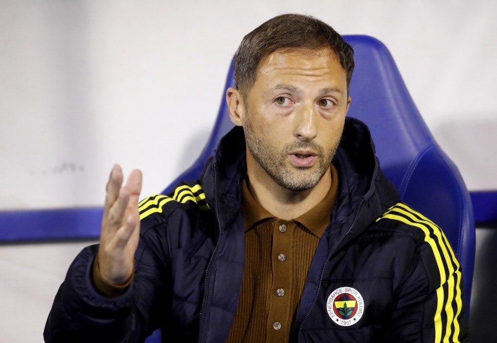 Fenerbahče otpustio trenera nakon poraza od arhi rivala