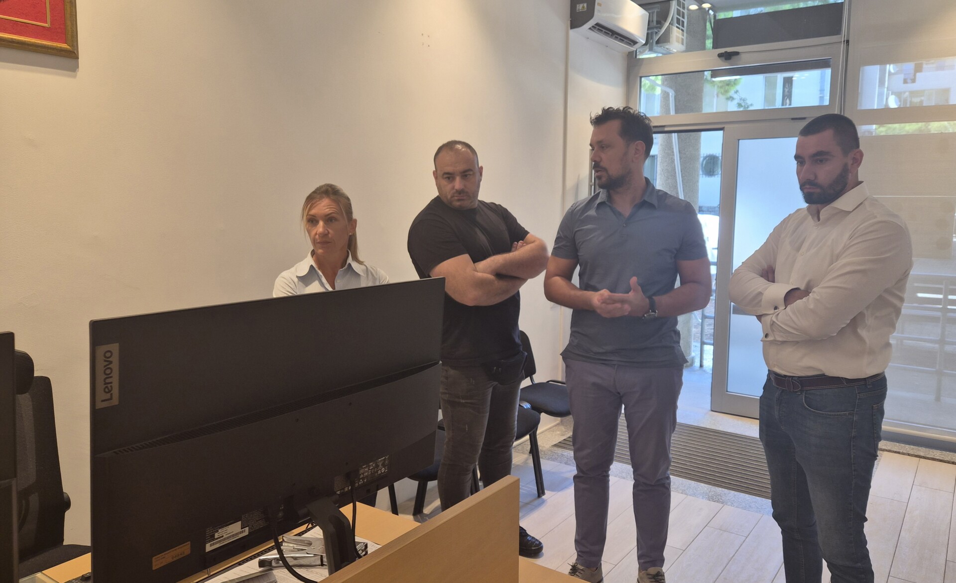 Kadić obišao nove prostorije područne jedinice FZO u Baru