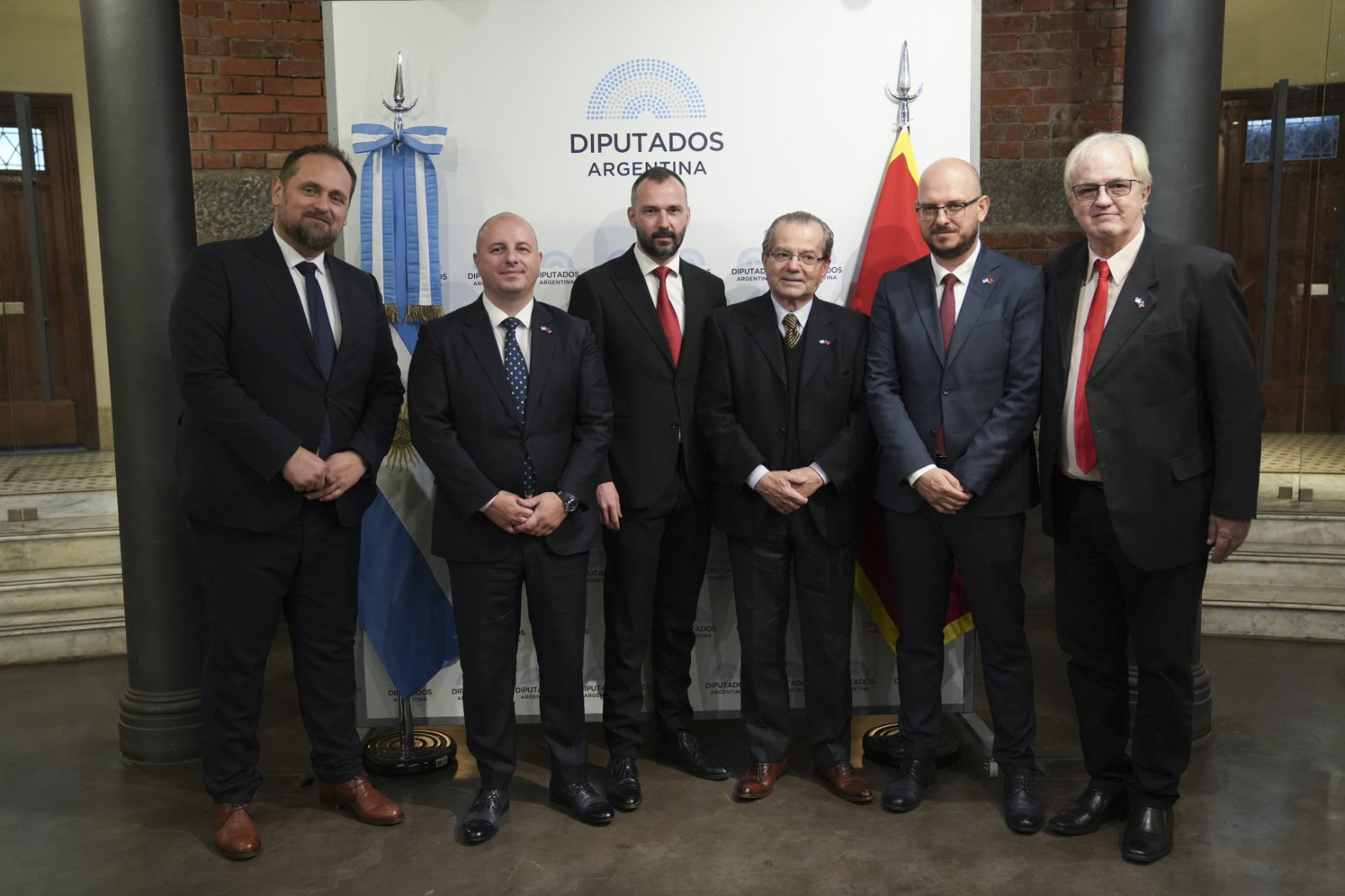 Grupa prijateljstva sa Argentinom održala sastanke u Parlamentu Argentine i Legislaturi Buenos Airesa