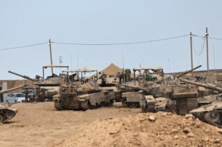Foto: EPA/ATEF SAFADI