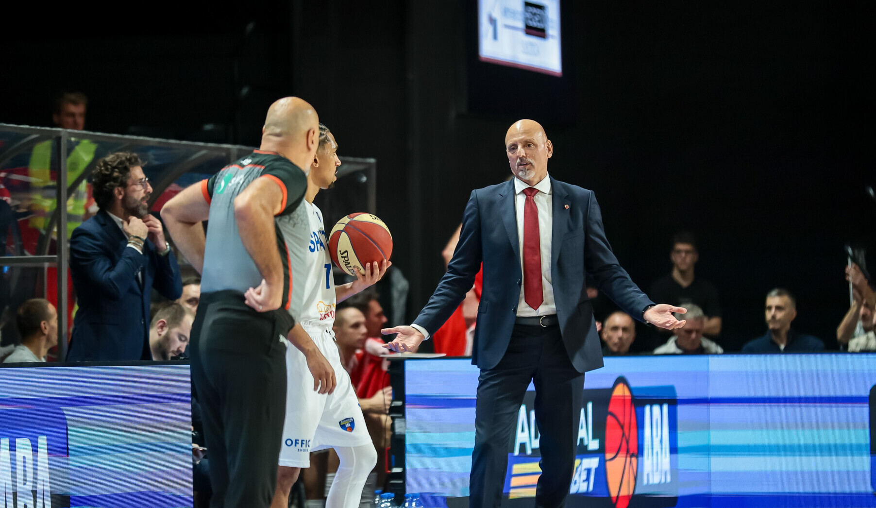 Navijači tražili njegov odlazak, Obradović na presu: Ako želite da čujete neko zlo, da me poštedite…