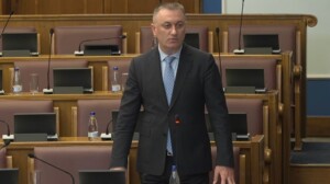 Foto: Printscreen Youtube Skupština