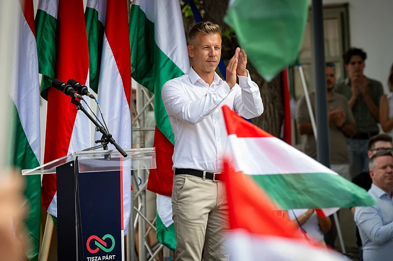 Peter Mađar: Izbori su referendum o putu između Moskve i Evrope