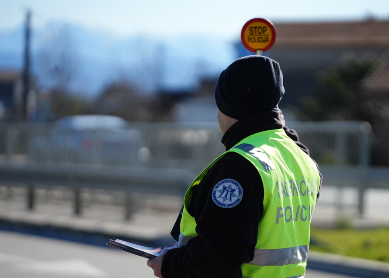 Policija dvije godine bez odluke o penzionisanju službenika: Zaštitnik utvrdio povredu prava zbog “ćutanja uprave”