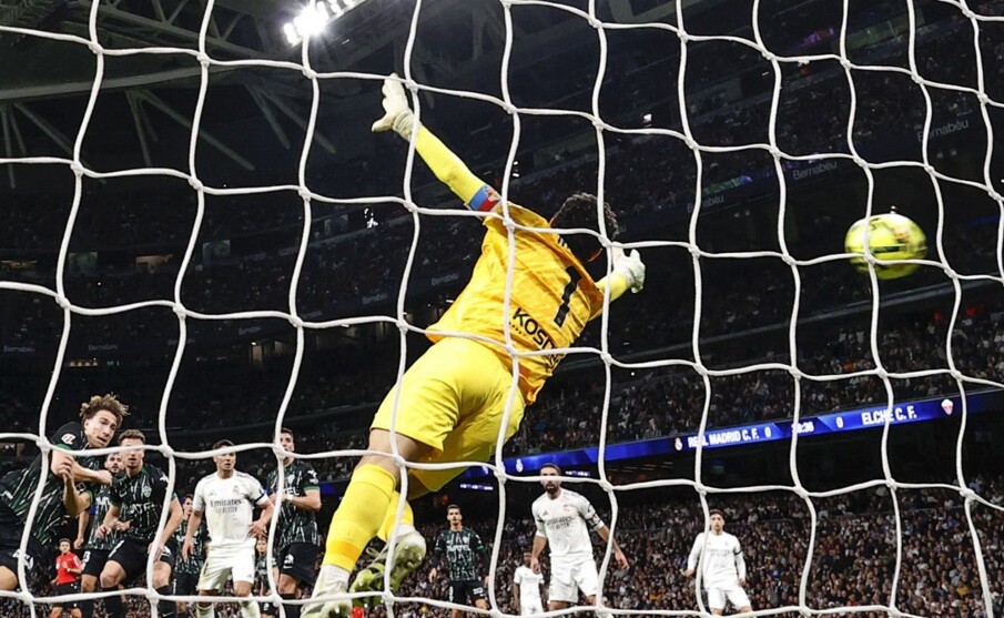 Real prebacio pritisak na Barselonu, Guler pogodio sa svoje polovine