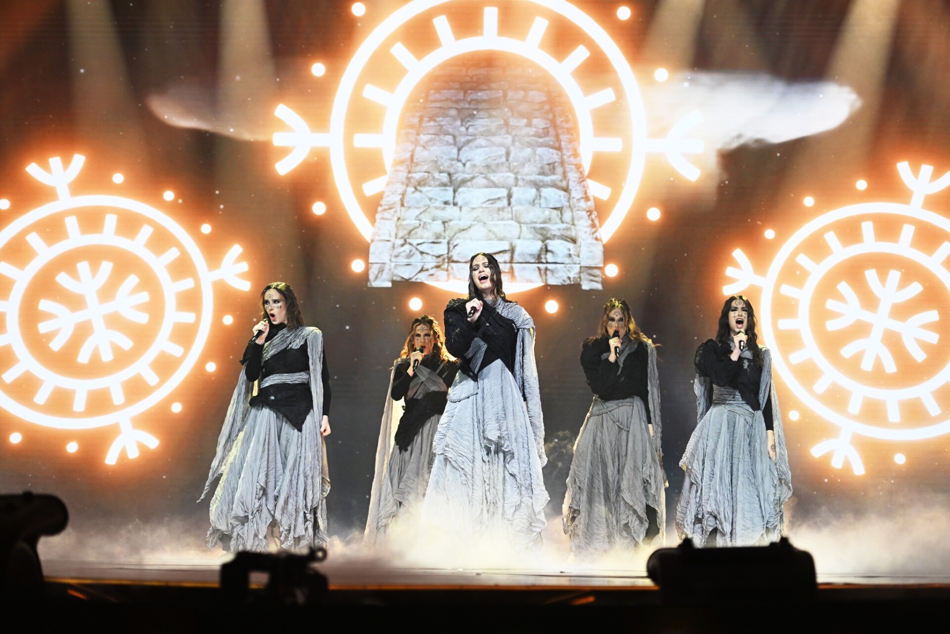 Pogledajte kako je nastup grupe LELEK izgledao u režiji