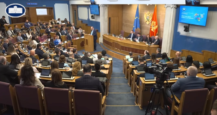 Bjeković: Institucionalna podrška osobama sa autizmom mora biti snažnija