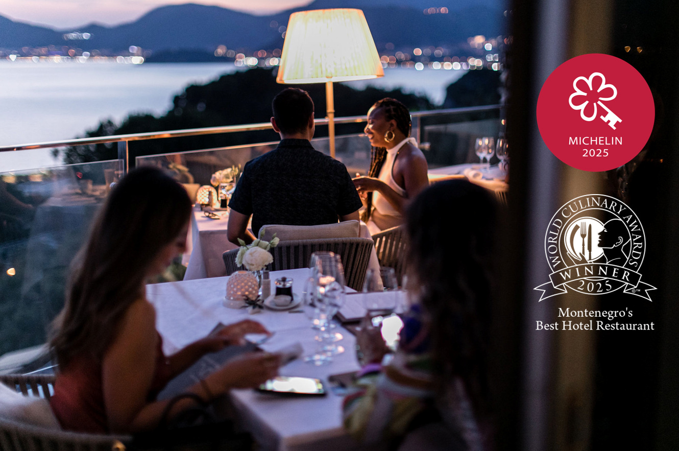 Tokom protekle godine, restoran je dobio nekoliko prestižnih nagrada,  uključujući Jedan MICHELIN Ključ