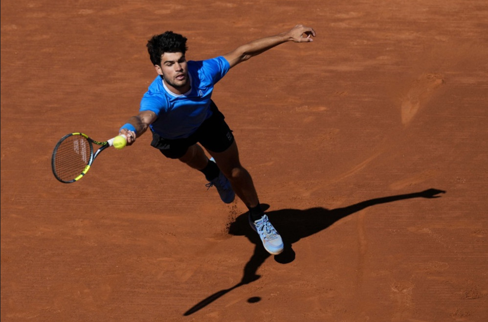 Alkaras planira da zaigra na Kvinsu