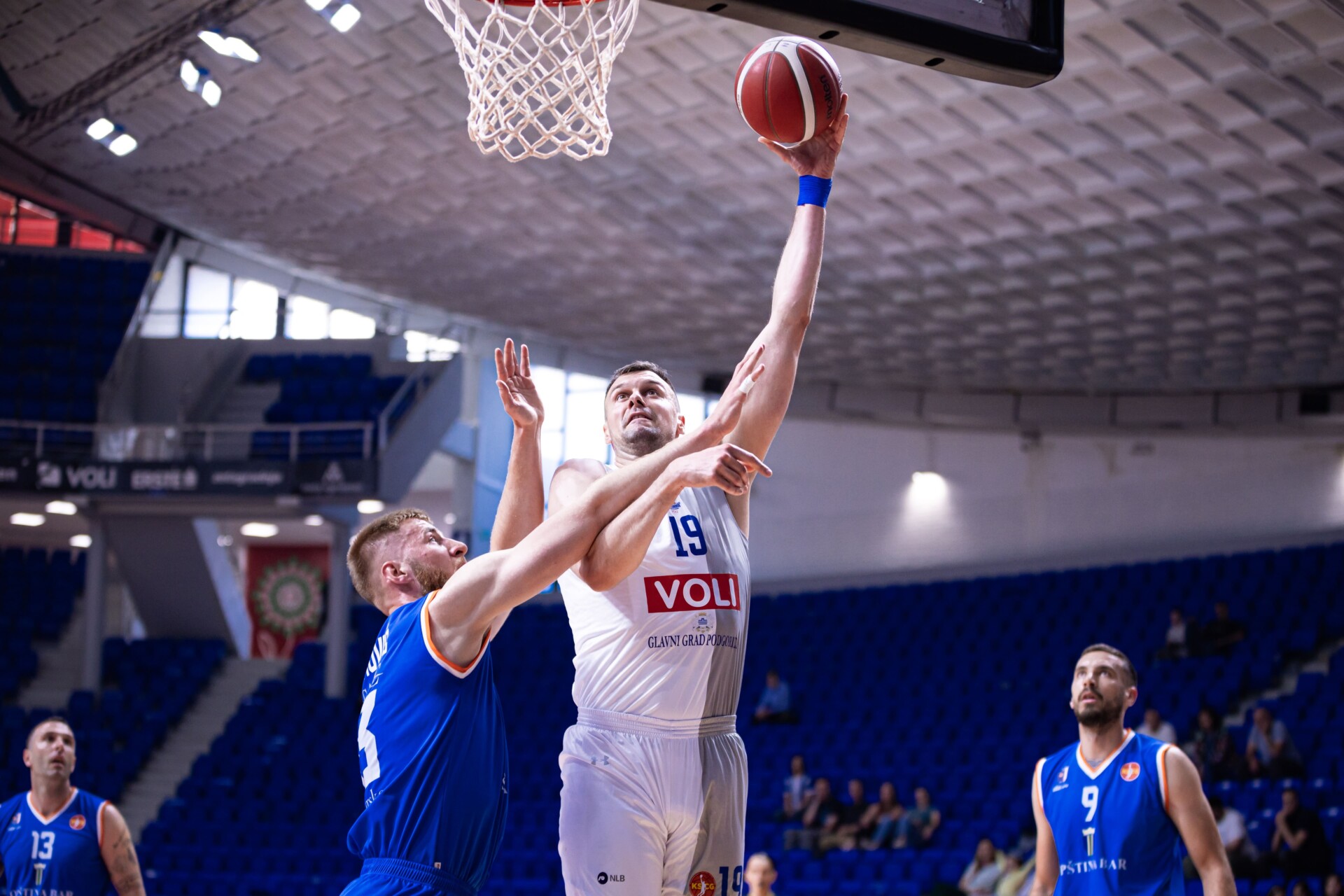 UŽIVO: Budućnost Voli – Kluž 39:40 (poluvrijeme)