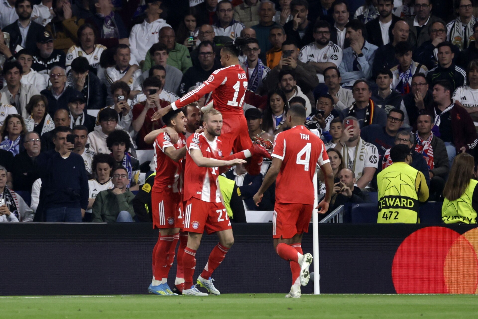 Bajern širi mrežu, pojačanja stižu iz Premijer lige