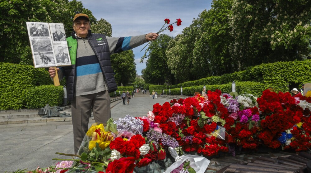 Foto: EPA/SERGEY DOLZHENKO