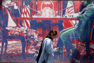 Foto: EPA/ABEDIN TAHERKENAREH