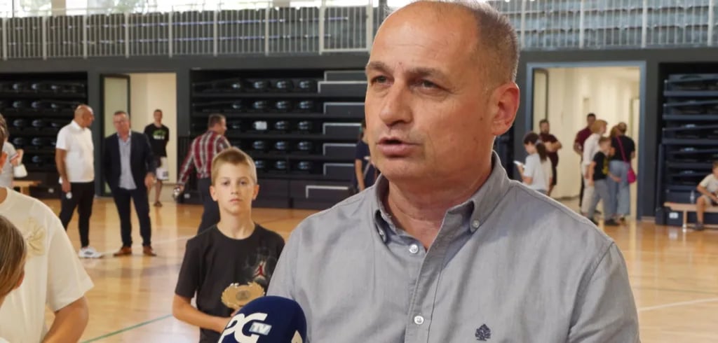 Nikčević: Sportska oprema za sve osnovne škole u Podgorici biće isporučena do početka nove školske godine