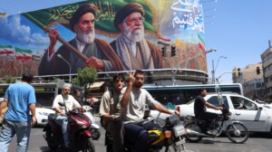 Foto: EPA/ABEDIN TAHERKENAREH