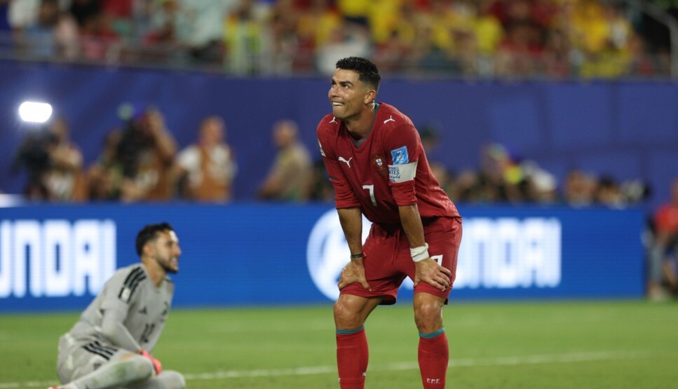 Ronaldo isprovocirao novinara, pa saopštio odluku: Ti što me ne voliš, izvoli postavi pitanje!
