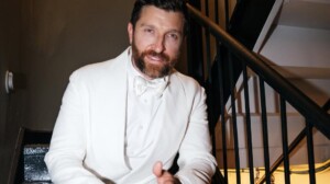 Bret Eldridž