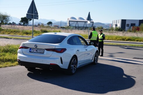 Presretač, Foto: Uprava policije